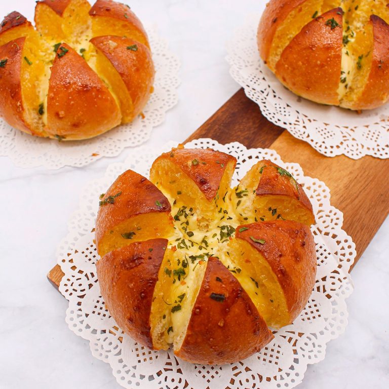 Korean Garlic Bread